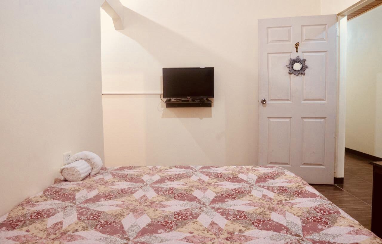 Studio 27 Inn Piarco エクステリア 写真