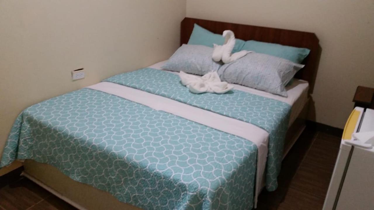 Studio 27 Inn Piarco エクステリア 写真