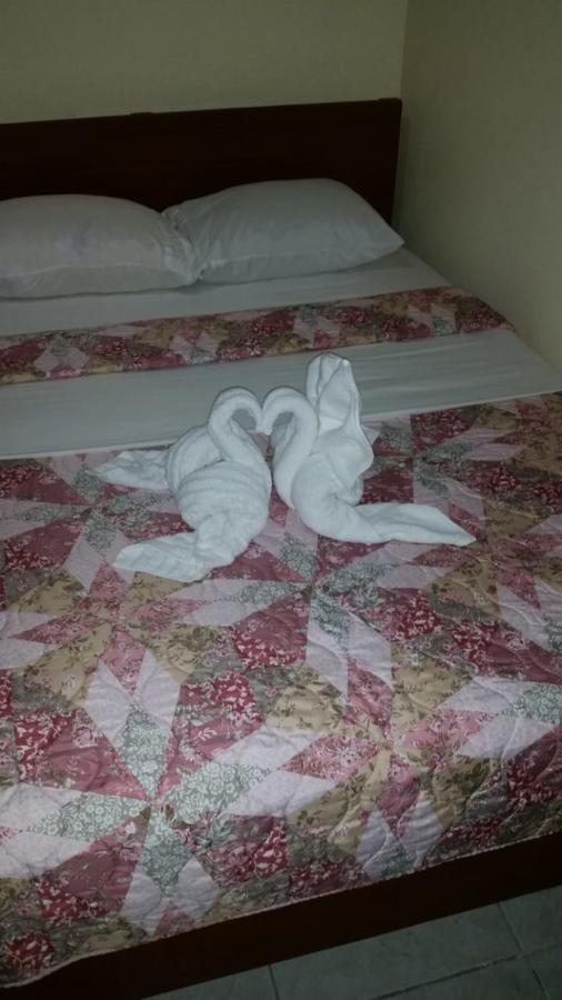 Studio 27 Inn Piarco エクステリア 写真